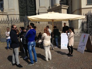 482771_451460941596216_551391990_n