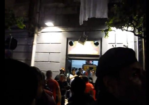 portici crollo processione