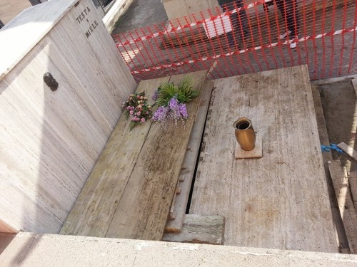 999644_10201730840465746_1195425548_n