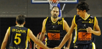 Di Capua, Chiacig e Matrone (atleti Givova Scafati)