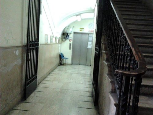 riapre l' ascensore di chiaia