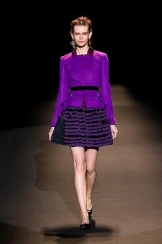 sfilata-alberta-ferretti-autunno-inverno-2014-alberta-ferretti-coordinato-viola