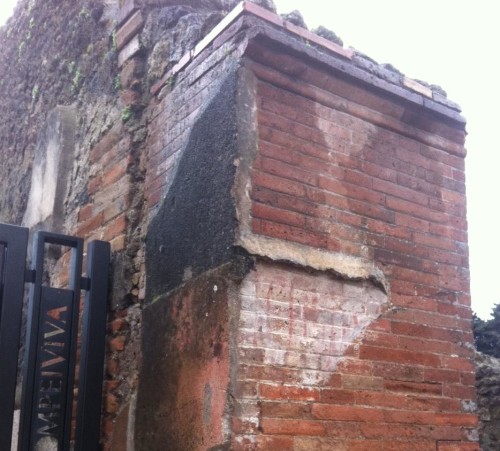 slogan elettorale pompei