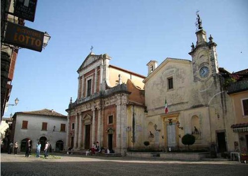 Esterno chiesa di San Michele Arcangelo