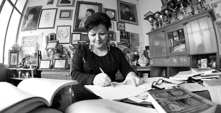 Trionfo a Pomigliano per la giornata inaugurale del “Salotto Multimediale di Tina Piccolo”