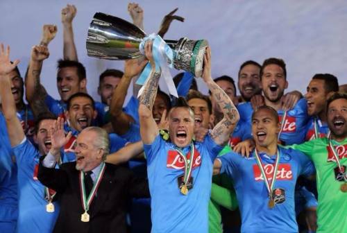 Hamsik trionfo con la Supercoppa Italiana