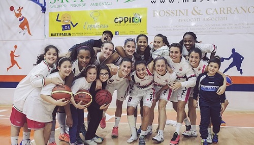 Techmania Battipaglia - A1 femm. (esultanza post-gara)