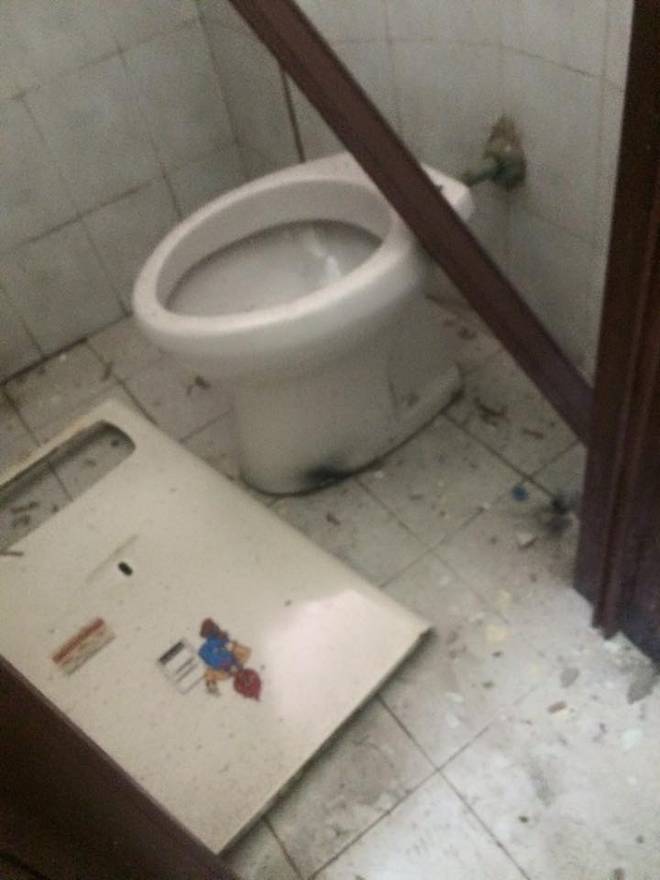 Acerra, bomba carta contro la sede del Pd