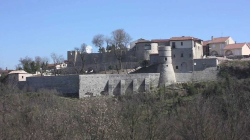 castello d'aquino
