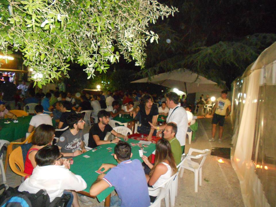 Pollena Trocchia: terza edizione per “All Right Poker”