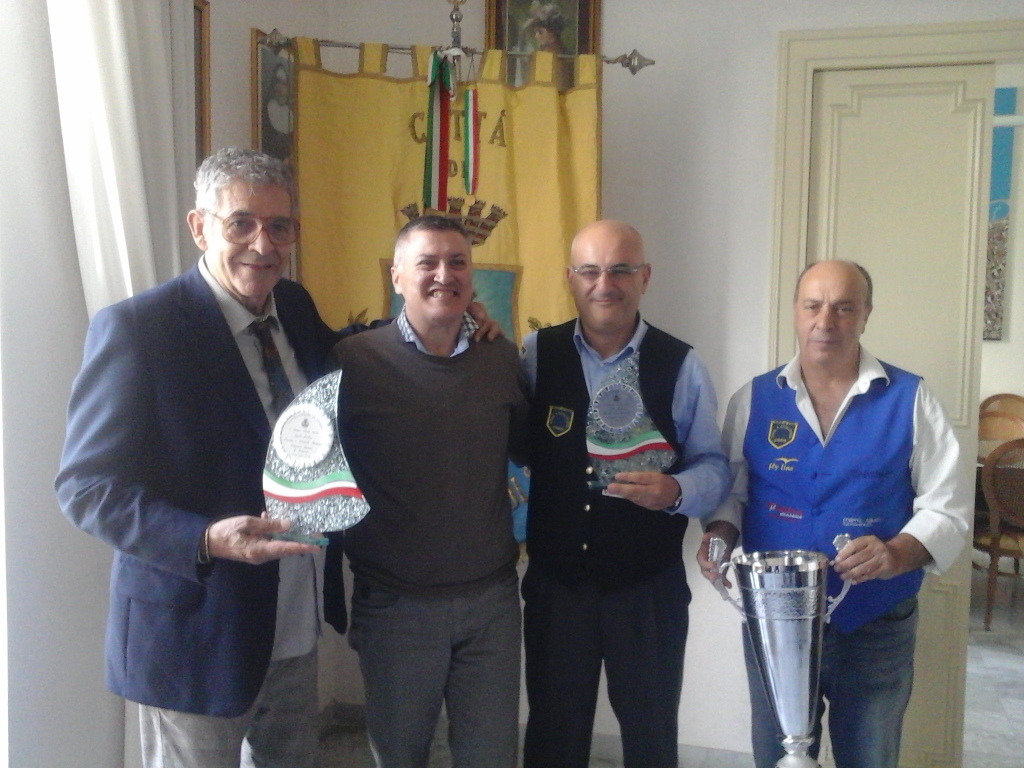2015-10-03 foto con i campioni Nestor Gomez e Antonio D'Aniello