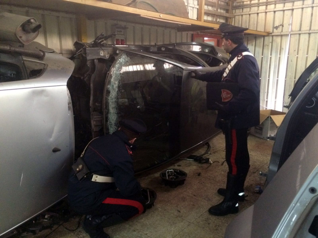 auto rubate San Sebastiano al Vesuvio