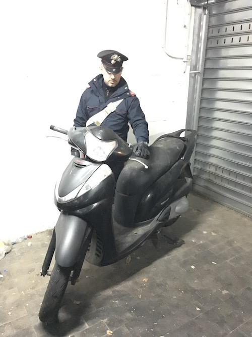 Boscoreale, tentano di rubare uno scooter: arrestati giovanissimi
