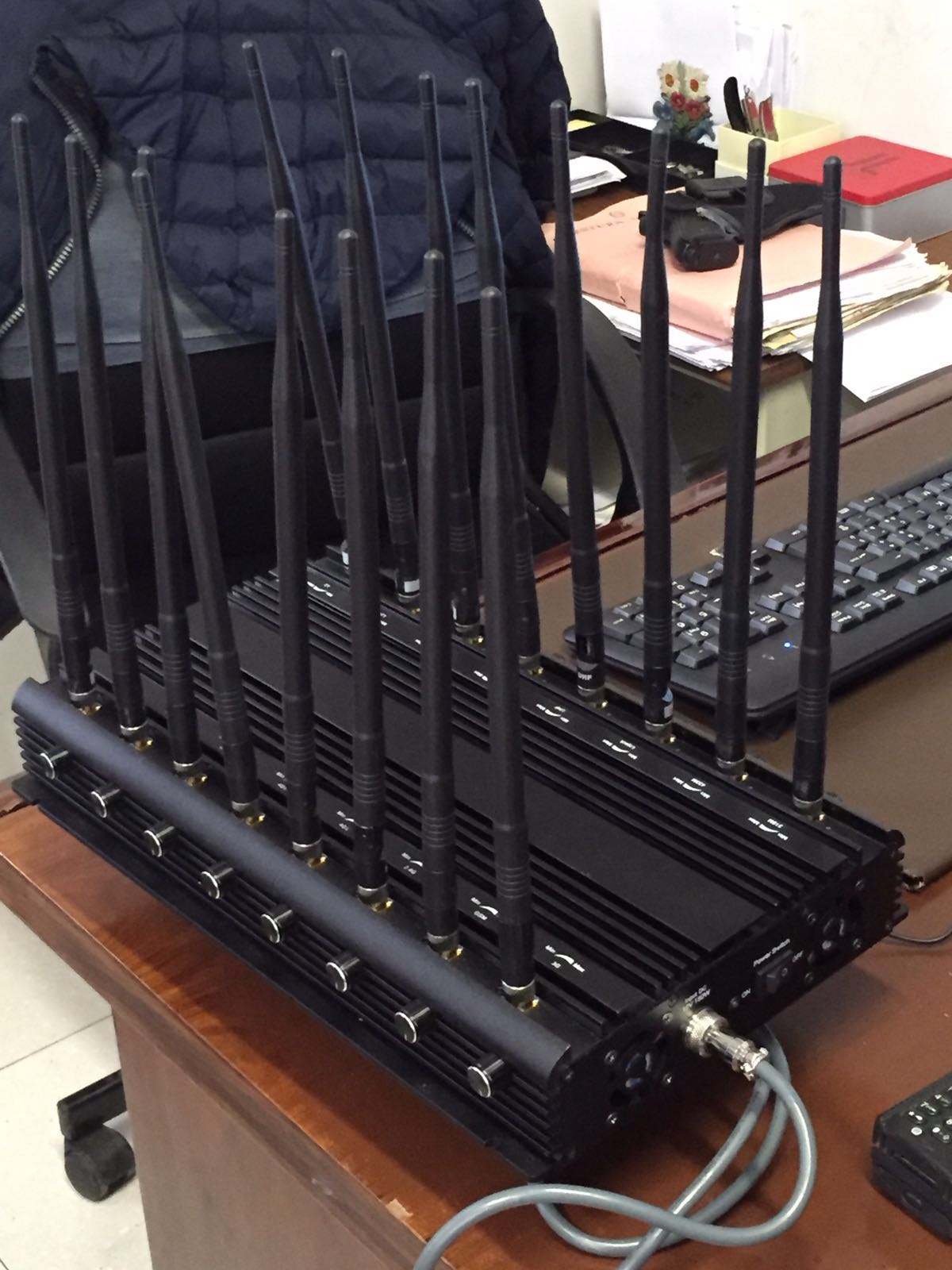 Disturbava frequenze con uno jammer: denunciato 49enne