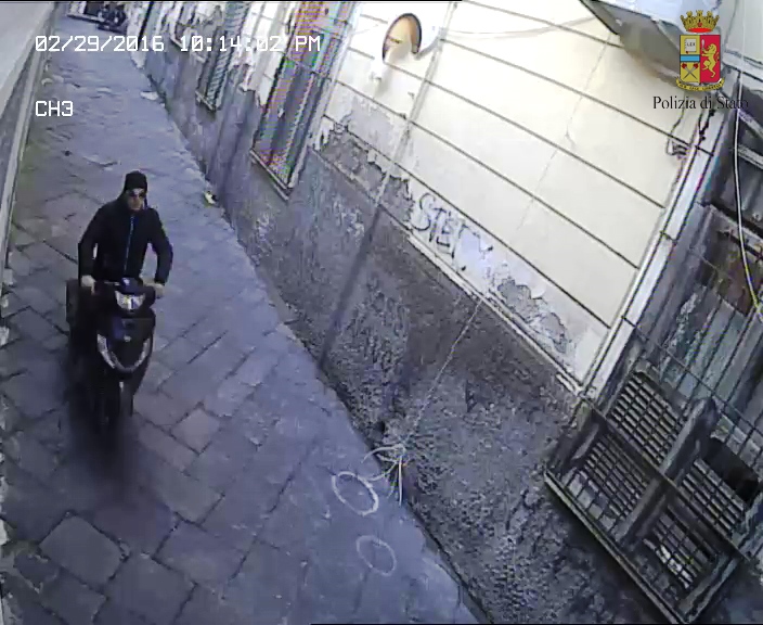 Torre del Greco, ladro incastrato dalle telecamere: arrestato 31enne