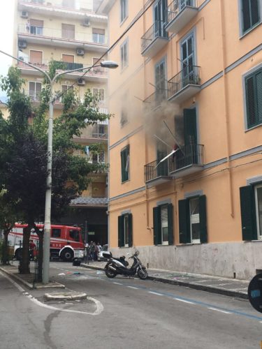 esplosione via denza1