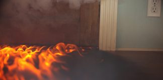 La donna lo rifiuta, lui prova ad incendiarle casa. E’ successo a…