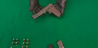 Girava armato in pieno centro a Castellammare: arrestato 50enne
