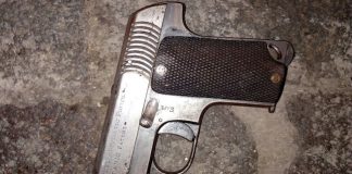 Torre Annunziata, fermati quattro minori armati di pistola pistola torre annunziata minori