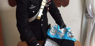 antitaccheggio corpetto carabinieri pompei