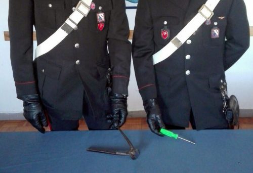 portici carabinieri tentato furto condominio