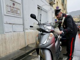 a caccia di scooter sorrento