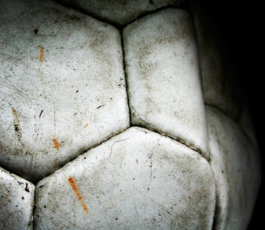 ottenere la cittadinanza italiana calcio