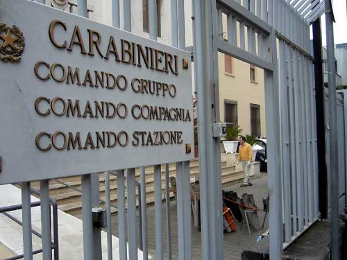 torre annunziata carabinieri provolera blitz arresti pusher spaccio