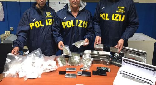 rione traiano droga in casa