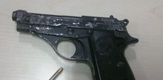 Spari in luogo pubblico a Napoli: arrestato 37enne dalla polizia
