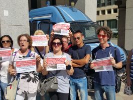 Manifestazione Mauro Scarlato al Consiglio Regionale della Campania