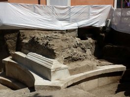 scavi di pompei epigrafe san paolino 12