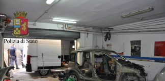 auto rubate officina smontate