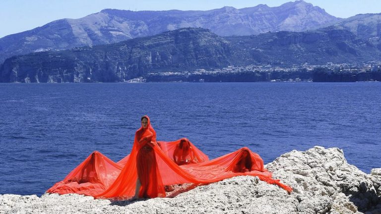 Sorrento Incontra: Danza del Mare 3.0, canzoni e danze dal Mediterraneo Sorrento Incontra: Danza del Mare 3.0, canzoni e danze dal Mediterraneo
