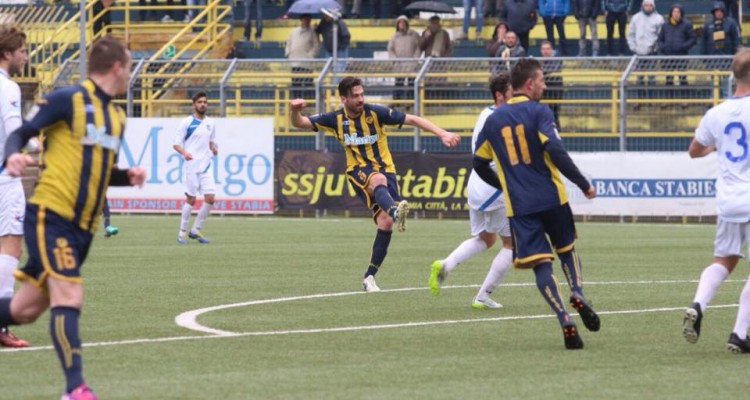 Scatta l’ora del primo derby: la Juve Stabia fa visita alla Paganese