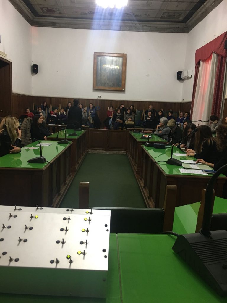 Piano di zona e specialisti nelle scuole: a Sarno l’incontro Piano di zona e specialisti nelle scuole: a Sarno l’incontro