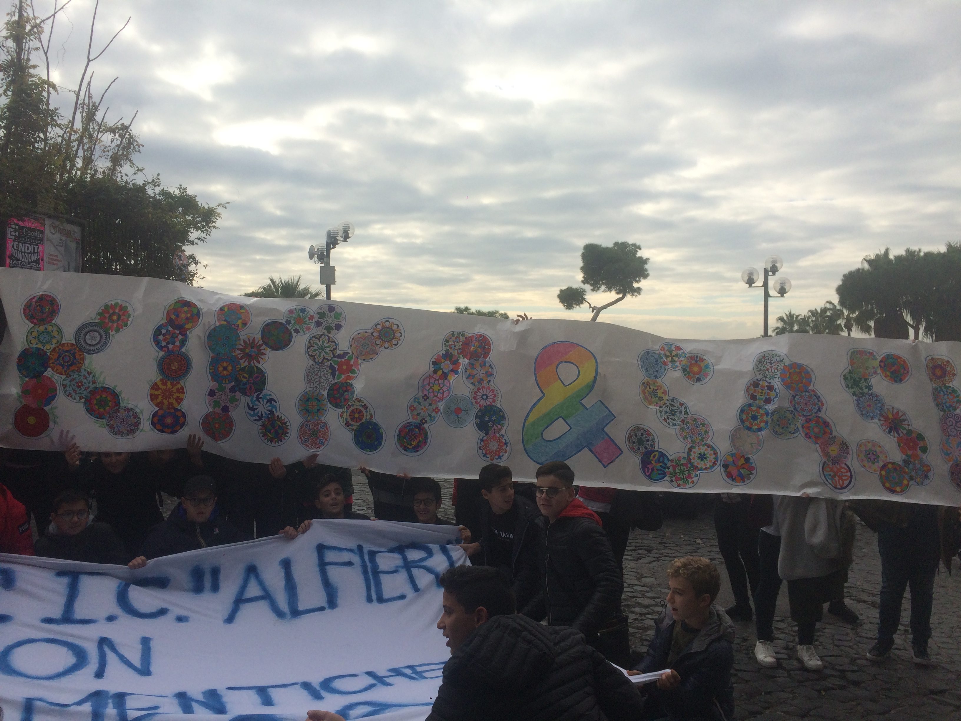 marcia per la giustizia crollo a torre annunziata