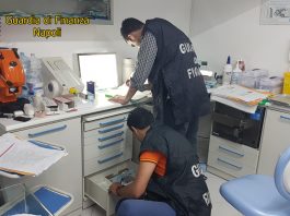 torre annunziata falso dentista