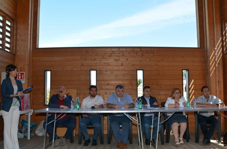 Longola: convegno su promozione del territorio nell’epoca della globalizzazione Longola: convegno su promozione del territorio nell’epoca della globalizzazione