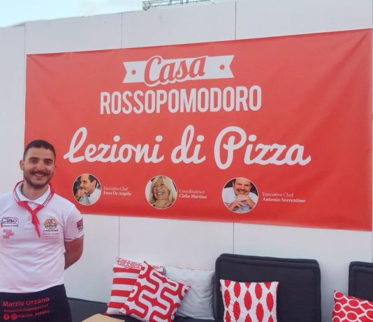 napoli pizza village