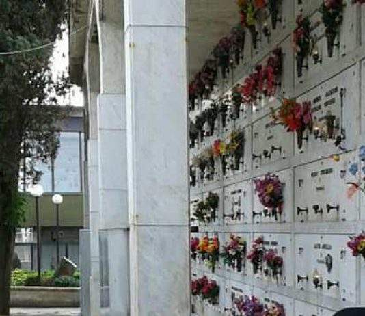 furto al cimitero striano