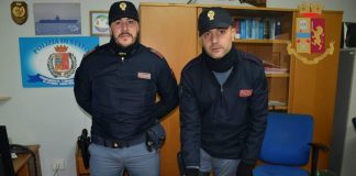 Fermato dopo aver acquistato cocaina, nascondeva una pistola in auto