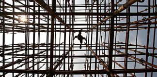 Lavoro nero, blitz della finanza a Capri ed Ischia