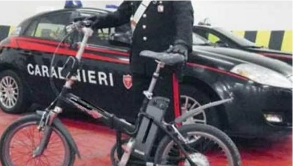 San Giuseppe Vesuviano: scappa a bordo di una bicicletta elettrica appena rapinata. Arrestato 43enne