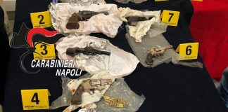 Napoli, Rione Traiano: scoperto arsenale della camorra