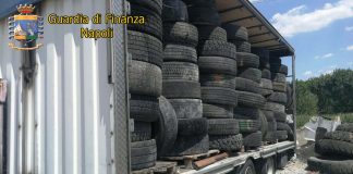 Volla, scoperta e sequestrata discarica abusiva