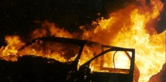Terra dei Fuochi: auto piene di rifiuti usate come innesco