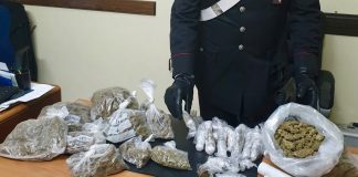 Percepisce il reddito di cittadinanza e spaccia droga: incredibile a Boscoreale