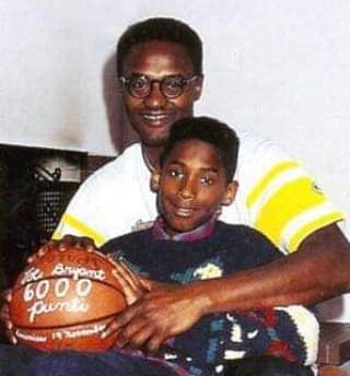Kobe bryant con il padre