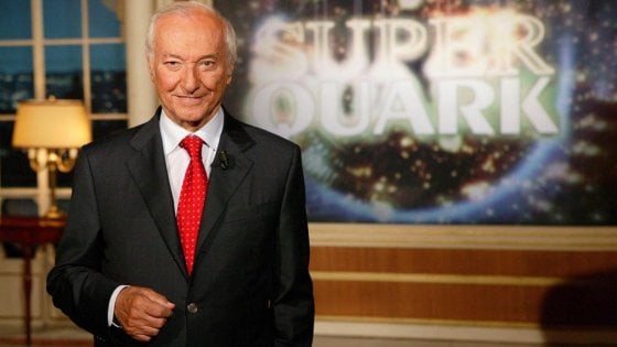 Piero Angela fa appello a tutti gli anziani per scrivere “un diario” Piero Angela fa appello a tutti gli anziani per scrivere “un diario”